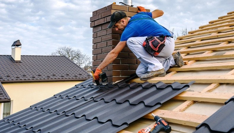 Should You Repair Your Roof Or Reroof?