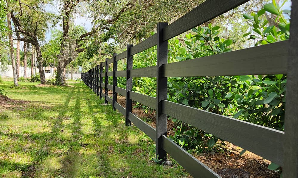 Custom Fencing: A Comprehensive Guide to Home Improvement and Landscaping