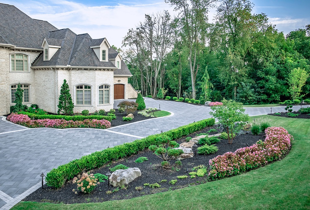 Choosing The Perfect Gravel For Residential Driveways And Landscaping Projects
