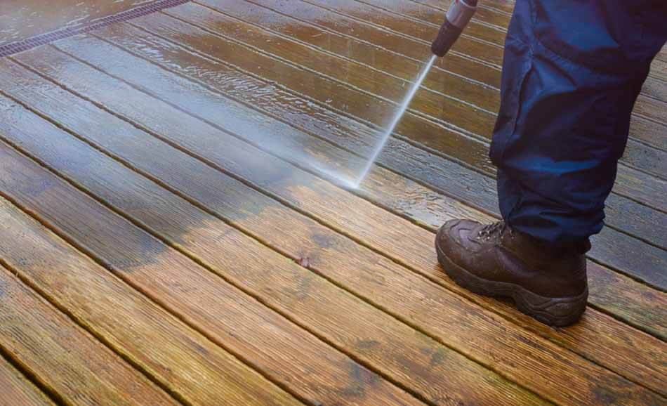 Myth-Busting: Pressure-Washing Wood Decks