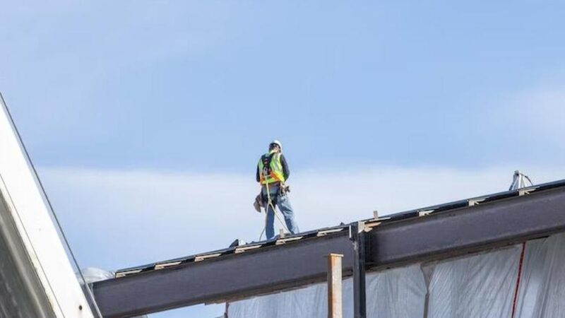 10 Questions to Ask a Prospective Roofer (Before Hiring Them!)