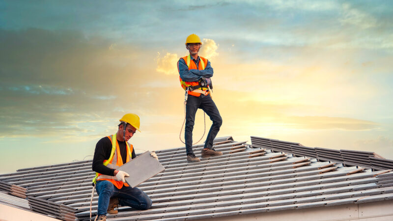 Advantages of Hiring a Professional Roofing Contractor