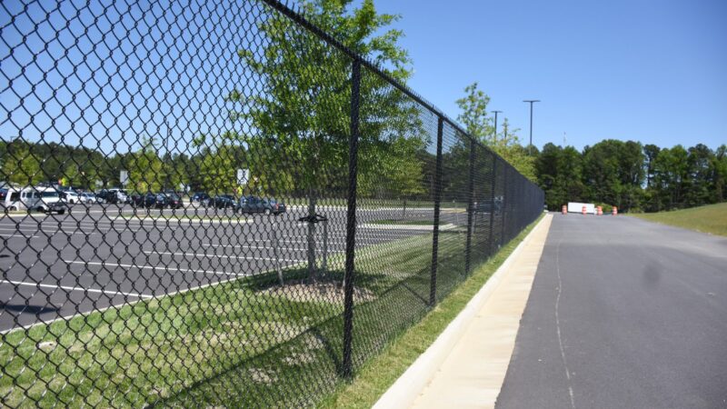 The Practical Benefits of Installing a Chain Link Fence at Your Home